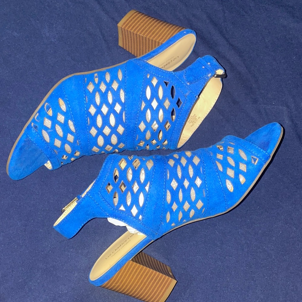 Ladies wedge sandals